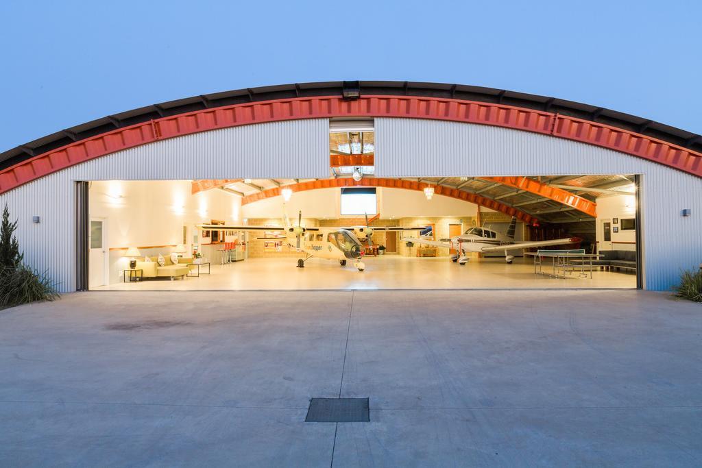 Hangar House Маджи Екстериор снимка